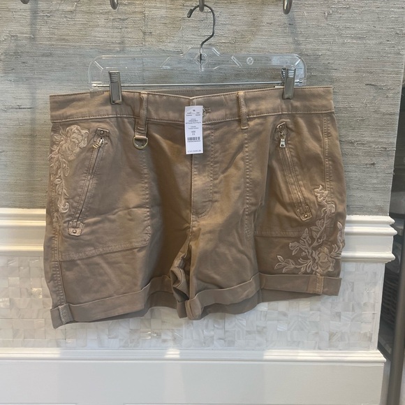 NWT new 14 whbm White House black market pret a play shorts tan toasted hazelnut - Picture 4 of 17